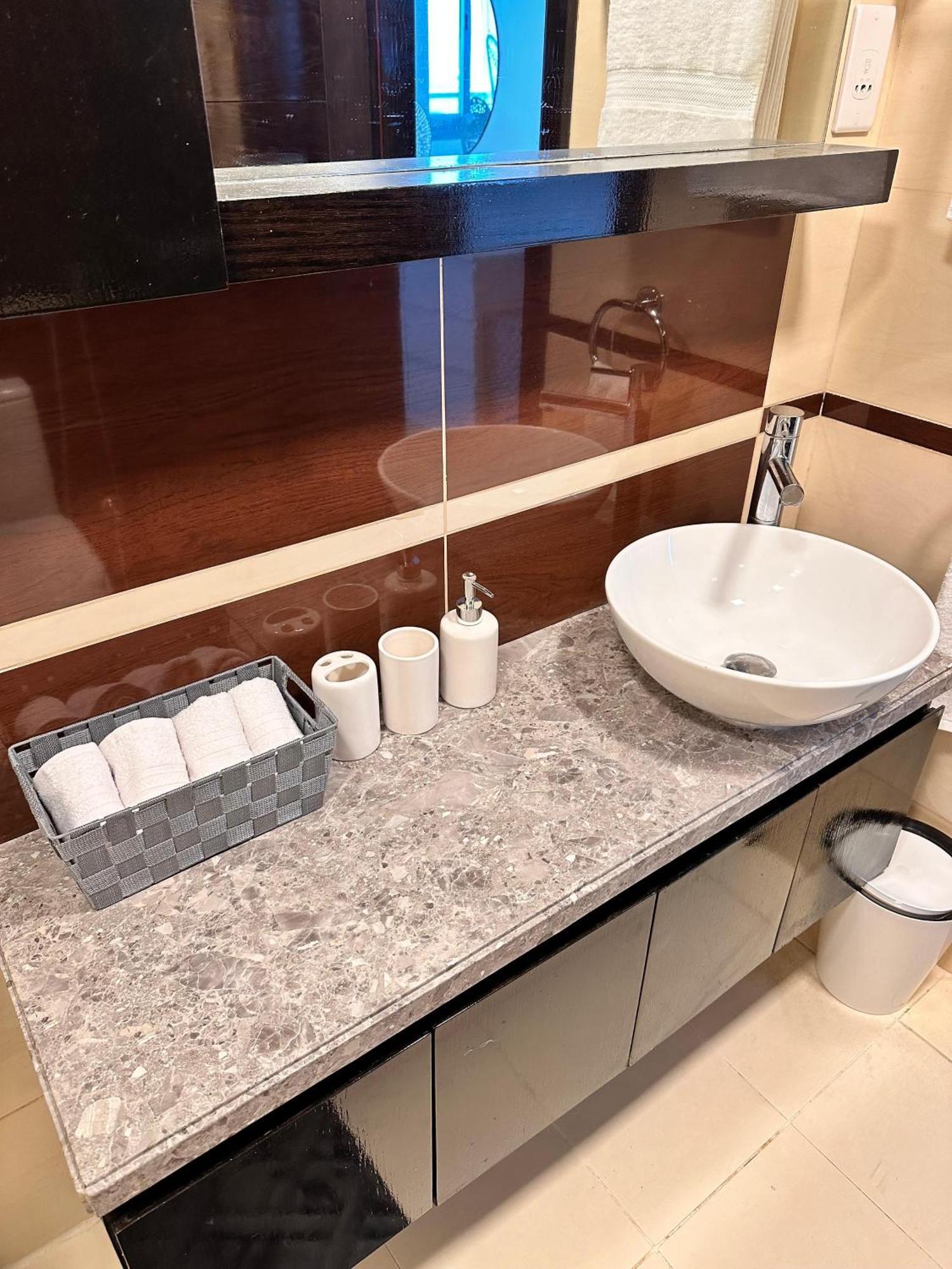 Wonderful 1Bd With Full Marina View Apartment ดูไบ ภายนอก รูปภาพ